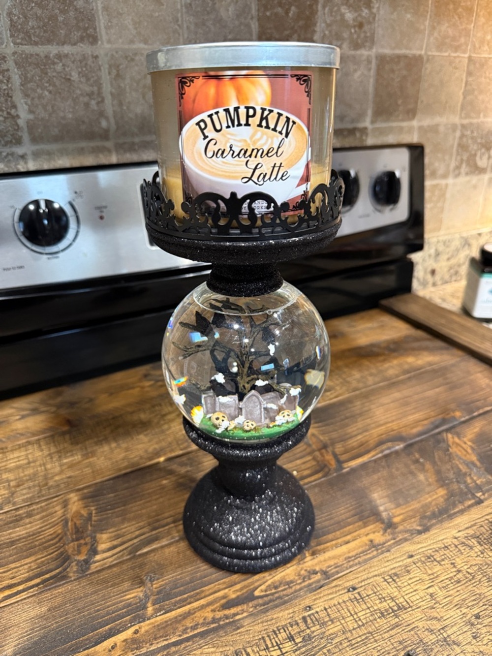 Bath and Body Works Halloween Snow Globe Candle Holder- 3 Wick - Picture 2 of 5